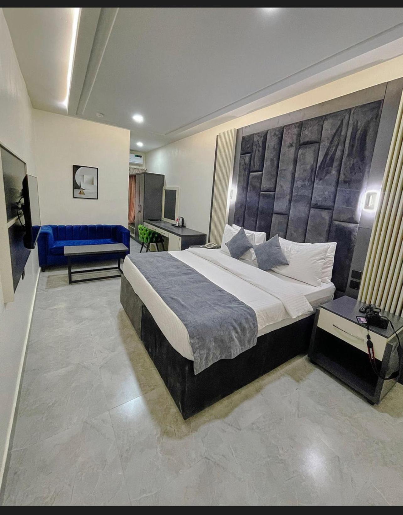 The Mayrock Hotel Abuja Exterior foto